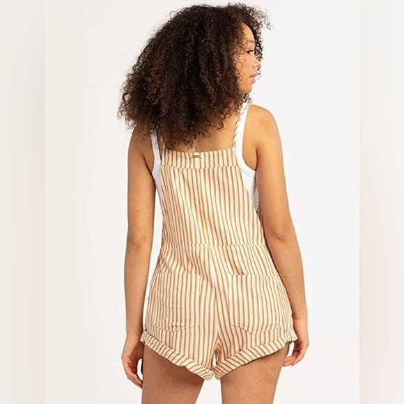 Billabong Women's Wild Pursuit Short Overall Light Blue Size Medium - Picture 2 of 6